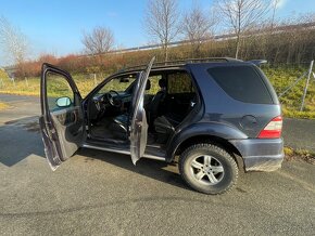 Mercedes ML 270 w163 Lorinser, původ ČR - 10