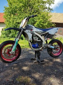 Yamaha yzf 450 supermoto - 10