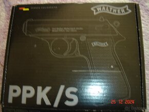 Prodám krásnou novou vzduchovou pistole Walther PPK na CO2 - 10