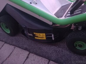 Prodám zahradní traktor Rider Etesia Bahia 80 Hydro - 10