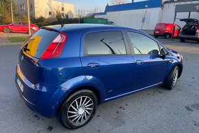 Fiat GRANDE Punto 1.9 JTD, Rok 2007. 6 kvalt.Klima, tažné - 10