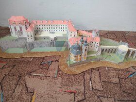 Modely - hrady, zámky ručně kompletováno, kvalitní provedení - 10