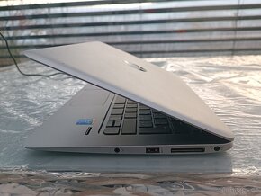 Notebook HP Kovový, Dotykový / SSD 240GB / 8GB RAM / Win 11 - 10