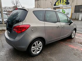 opel meriva - 10