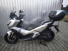 Honda ADV 350 - 10