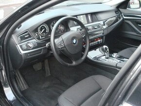 BMW 530d xDrive F10 97tkm nové v ČR - 10