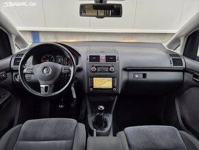 VW Touran 2.0TDI 103kW,7míst,tažné,kamera,navi,serviska - 10