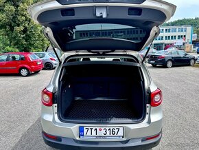 VW Tiguan 1,4 TSi - koupeno v ČR, 2.majitel. - 10