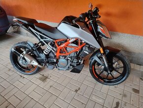 Ktm duke 125, rok 2023 - 10