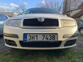 Škoda Fabia 1.9 TDI, rok 2003. Klima, tažné. - 10