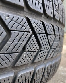 Zimní kola Škoda Enyaq 255/50 R19 a 235/55 R19 Pirelli 2022 - 10