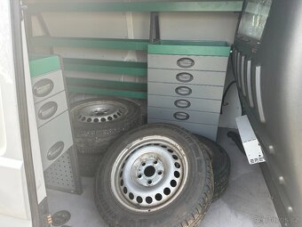 T5 4x4 103kW bez AD blue 2,0 Tdi Webasto TZ dílna - 10