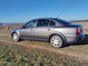 ŠKODA SUPERB 1 - 10