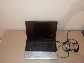 Za chovaly notebook dvou jádro LCD 15"6 - 10