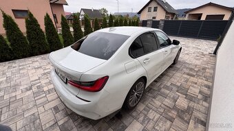 Bmw 330e rok 2021 najeto 27 000km  x-drive - 10