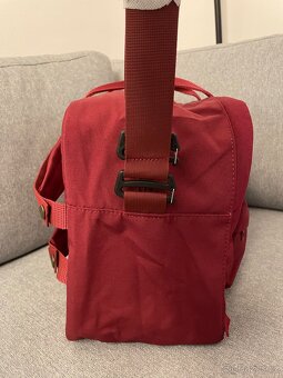 Prodám batoh značky Fjällräven Kanken Weekender Ox Red - 10