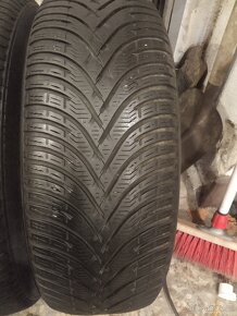 Zimní 215/65 R16 - 10