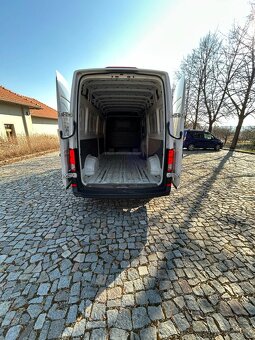 Volkswagen Crafter 2.0TDI 103 KW L3H2 - 10