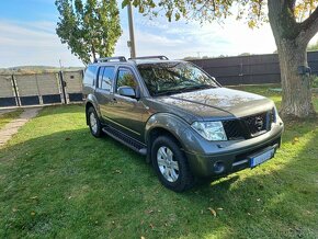 Nissan Pathfinder 2.5 DCI 128kw- aut., 7.míst, plná výbava - 10