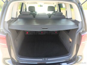 VW TOURAN 1.6 TDi 77 kW 2014 S.KNIHA NAVI KAMERA - 10