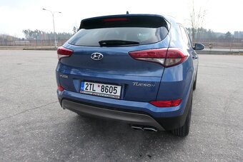 HYUNDAI TUCSON 1.6 TURBOBENZIN,VELKA VYBAVA+ZARUKA KM - 10