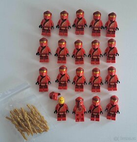 LEGO Ninjago minifigurky -> velké množství - 10