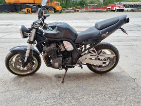 SUZUKI GSF BANDIT 1200 - 10