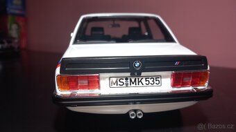 1:18 bmw 535i - 10