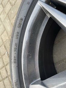 ORIGINÁLNÍ Alu AUDI A4, S4 R18, 5x112 - LETNÍ PNEU - 10