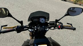 Yamaha FZ8N - 10