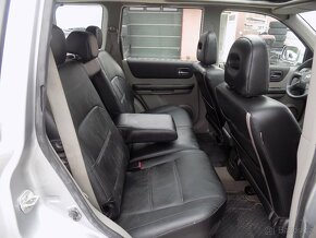 Nissan X-Trail 2.2 DCI 100 KW 4X4, KŮŽE, NAVI - 10