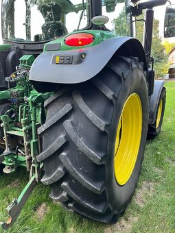 John Deere 6135R - 10