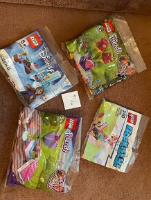 Lego Friends a jiné druhy - od 30 Kč - 10