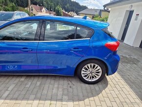 FORD FOCUS Titanium, r. v. 2020, plný servis - 10