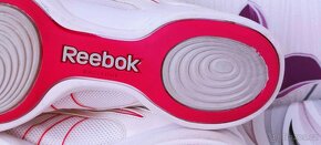 SENZAČNÍ DÁMSKÉ BOTASKY REEBOK EASY TONE - vel. 40 - 10