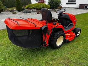 zahradní traktor Kubota GR 2120 4x4 - 10