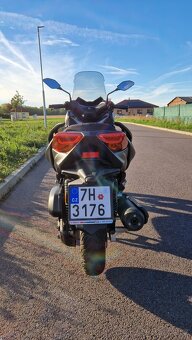 Yamaha Xmax 125 výbava TechMax - 10