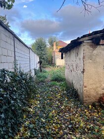 Prodej stavebního pozemku 686 m² uprostřed obce Rakvice - 10