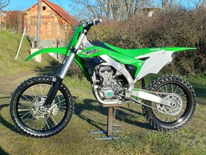 Kawasaki KX 450 - 10