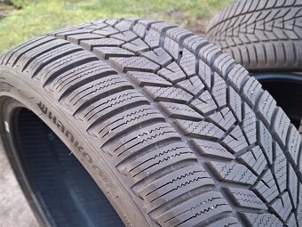 Zimní pneu Hankook Winter icept evo3 225/40/18 - 10