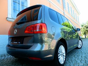 VW TOURAN 2,0 TDi 103 KW 2015 NAVI - 10