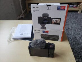 Sony ZV-1 - 10