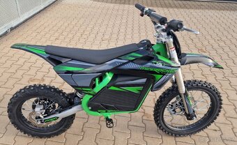 Dětská elektrická motorka pitbike MRM EcoPit 5000W 72V, kola - 10