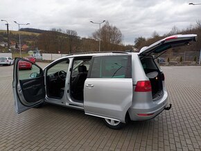 Volkswagen Sharan 2,0 TDI 4MOT,Comfortline,TAŽNÉ - 10