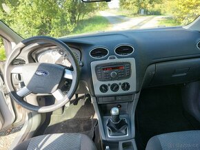 Ford focus 1,6  benzin - 10