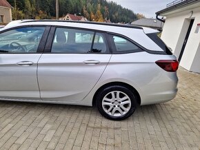 OPEL Astra Sports, 1.6 CDTi, r.v. 2019, plný servis - 10