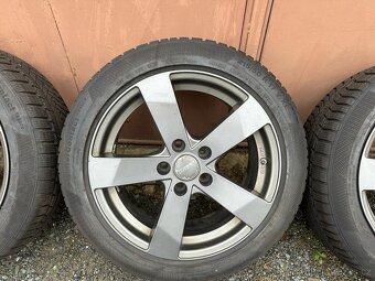 Hyundai,Mazda,Kia, litá kola 215/50 R17 zimní pneu - 10