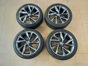 Alu kola 5 x 112 R19 Škoda Vega, 235/40 R19 zimní pneu - 10