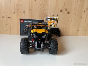 LEGO Technic 42099, 4x4 X-Treme offroad - bez polepů - 10