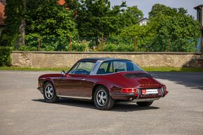 1969 Porsche 911E Targa - 10